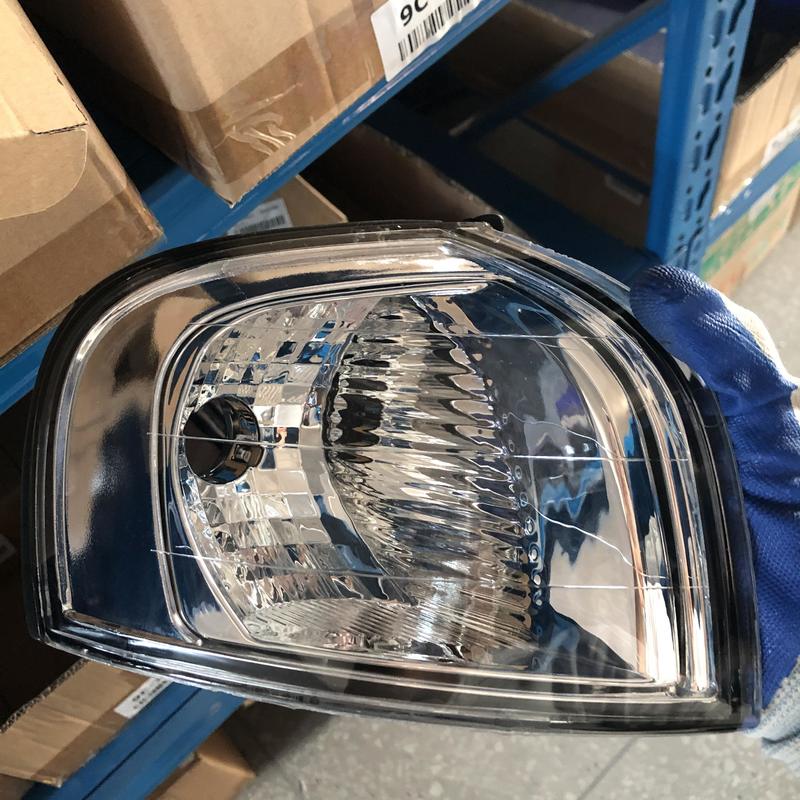 Womala 오른쪽으로 돌기 신호 몸체 라이트 OE 30655423