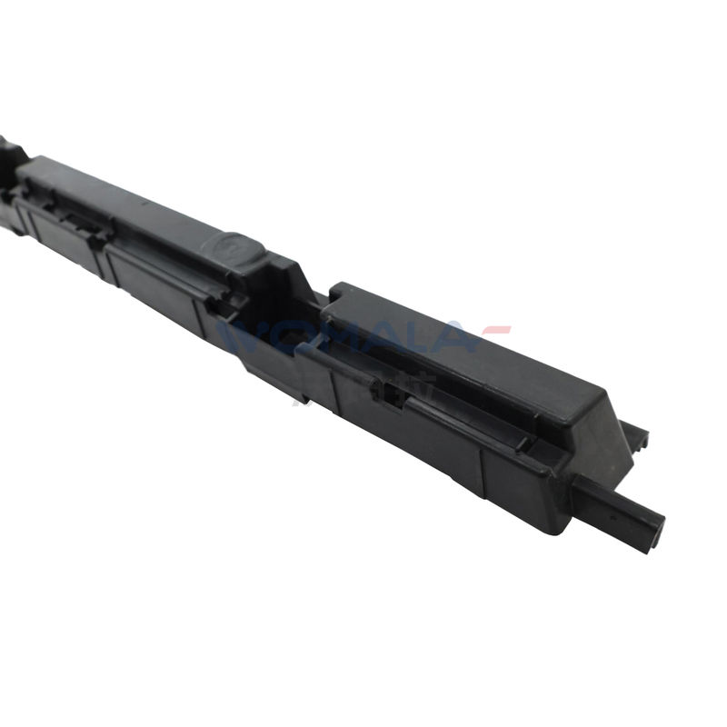 沃马拉 오른쪽 배머 하부 스키드 플레이트 브래킷 OE 31447324