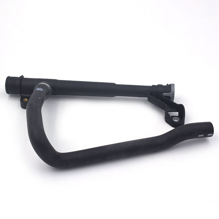 볼보 자동차 부품을 위한 Womala 엔진 출력 Hose Oil Cooler 물 파이프 OE 30774514